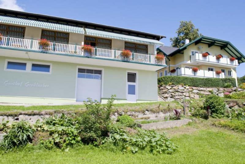 Gaestehaus Groeblacher Köstenberg Eksteriør billede